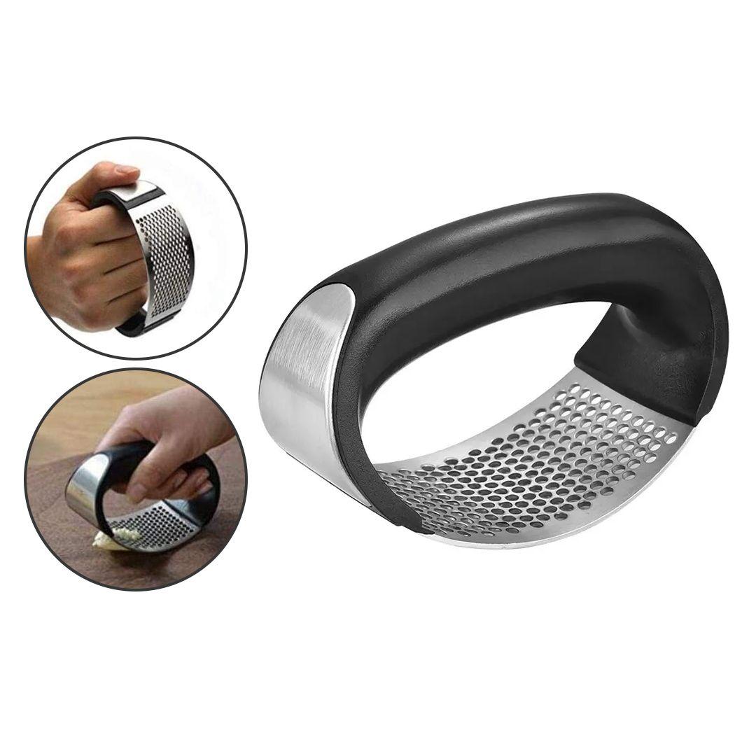 High-quality Stainless Steel Garlic Press Easy to Use and Store for a Perfect Kitchen